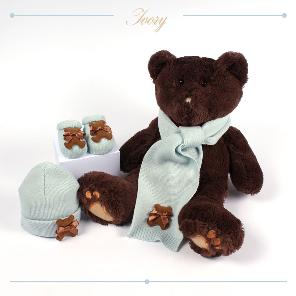 Calze neonato: tipologie, composizione e guida alla scelta