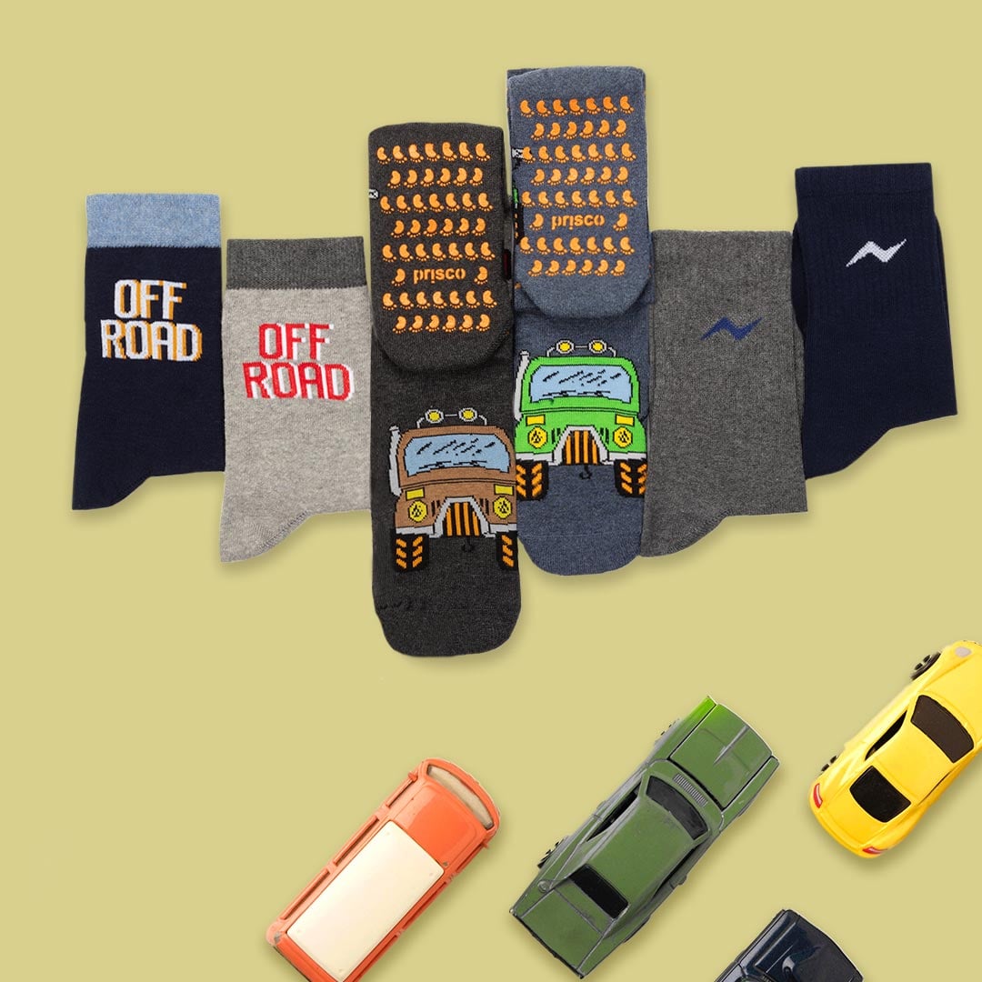 Kit Calze per Bambino (Antiscivolo, Corto, Spugna) | Fantasia | Confezione da 6 Paia | Day Kit